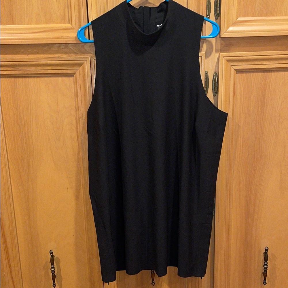 Athleta Interstellar Bike Tunic women’s size XL
